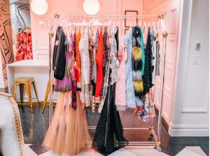 How to Become a Fashion Stylist in Dubai and Abu Dhabi and Sharjah